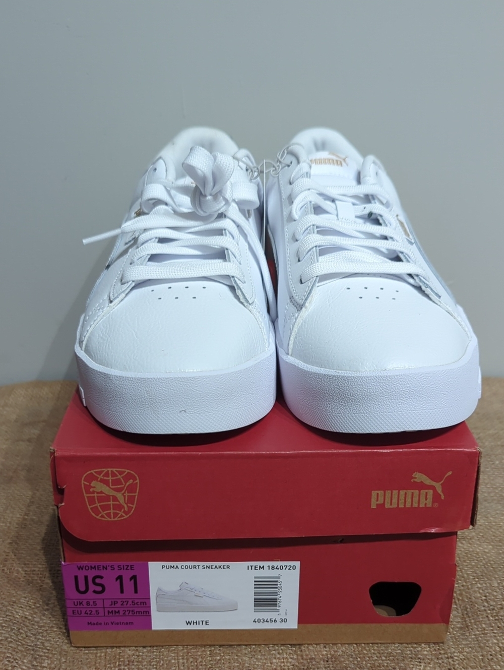 Puma White Low-Top Sneakers with Gold Accent